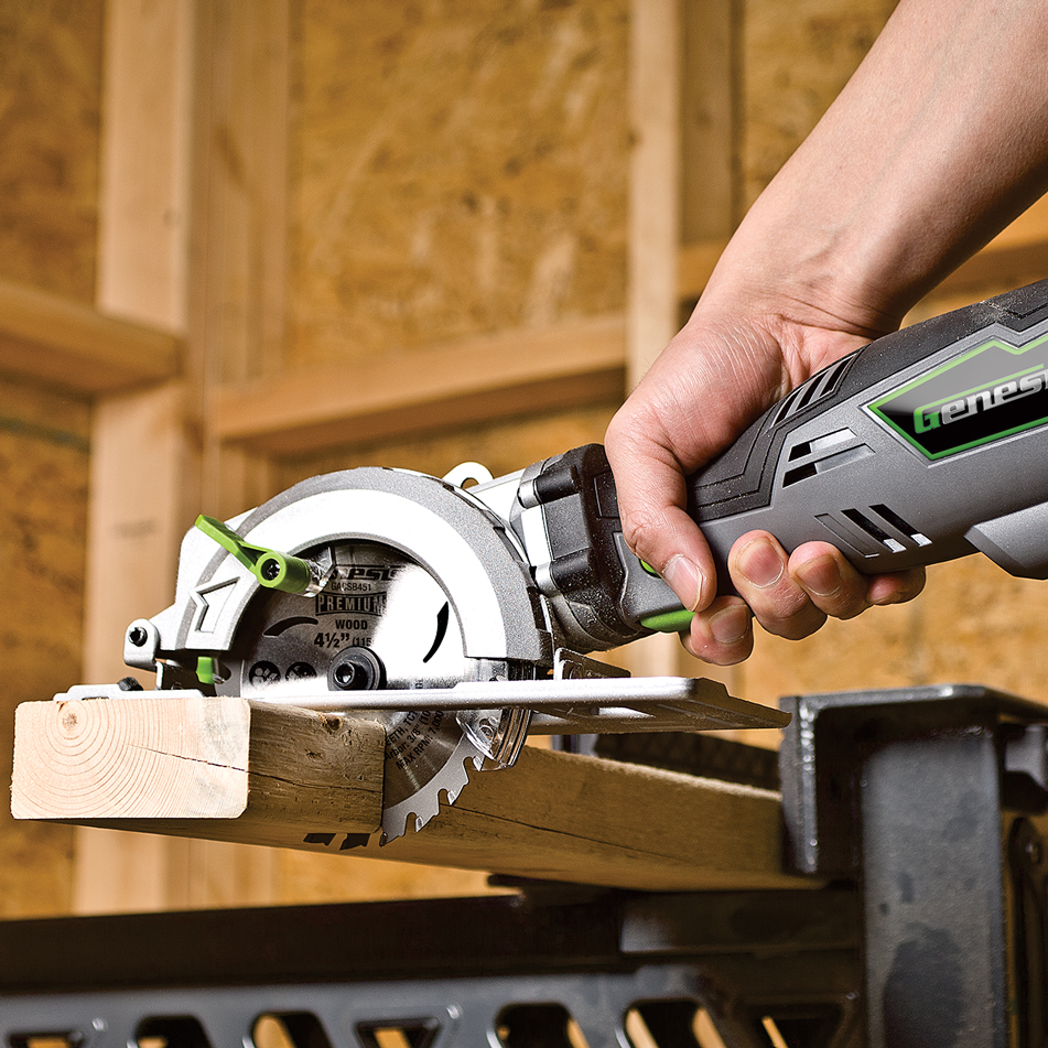 Genesis GPCS535CK Amp 1/2” Control Grip Plunge Compact Circular Saw Kit  With Laser, Miter Base, Assorted Blades, Vacuum Adapter Hose, Rip 
